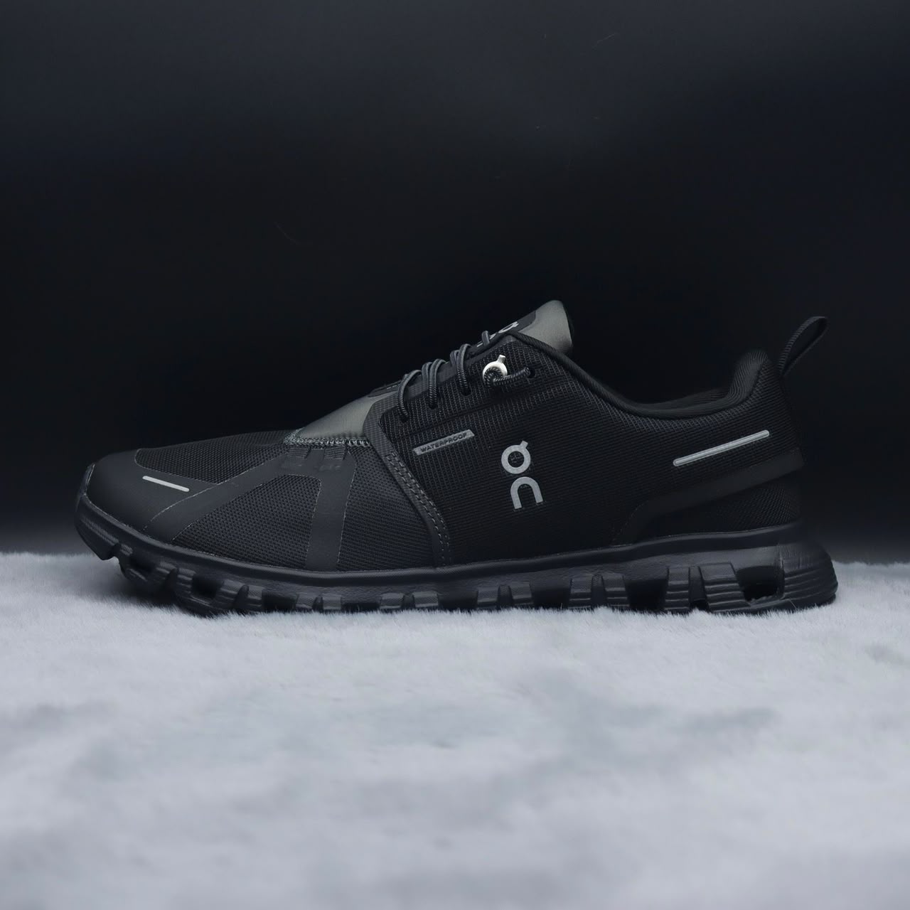 New 2026 Running Shoes Breathable Couple Non-Slip Sneakers Mesh Off-road Shoes