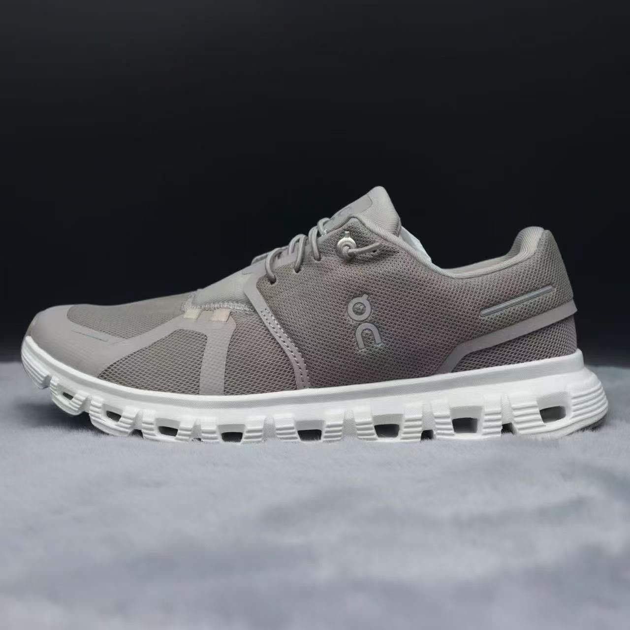 New 2026 Running Shoes Breathable Couple Non-Slip Sneakers Mesh Off-road Shoes