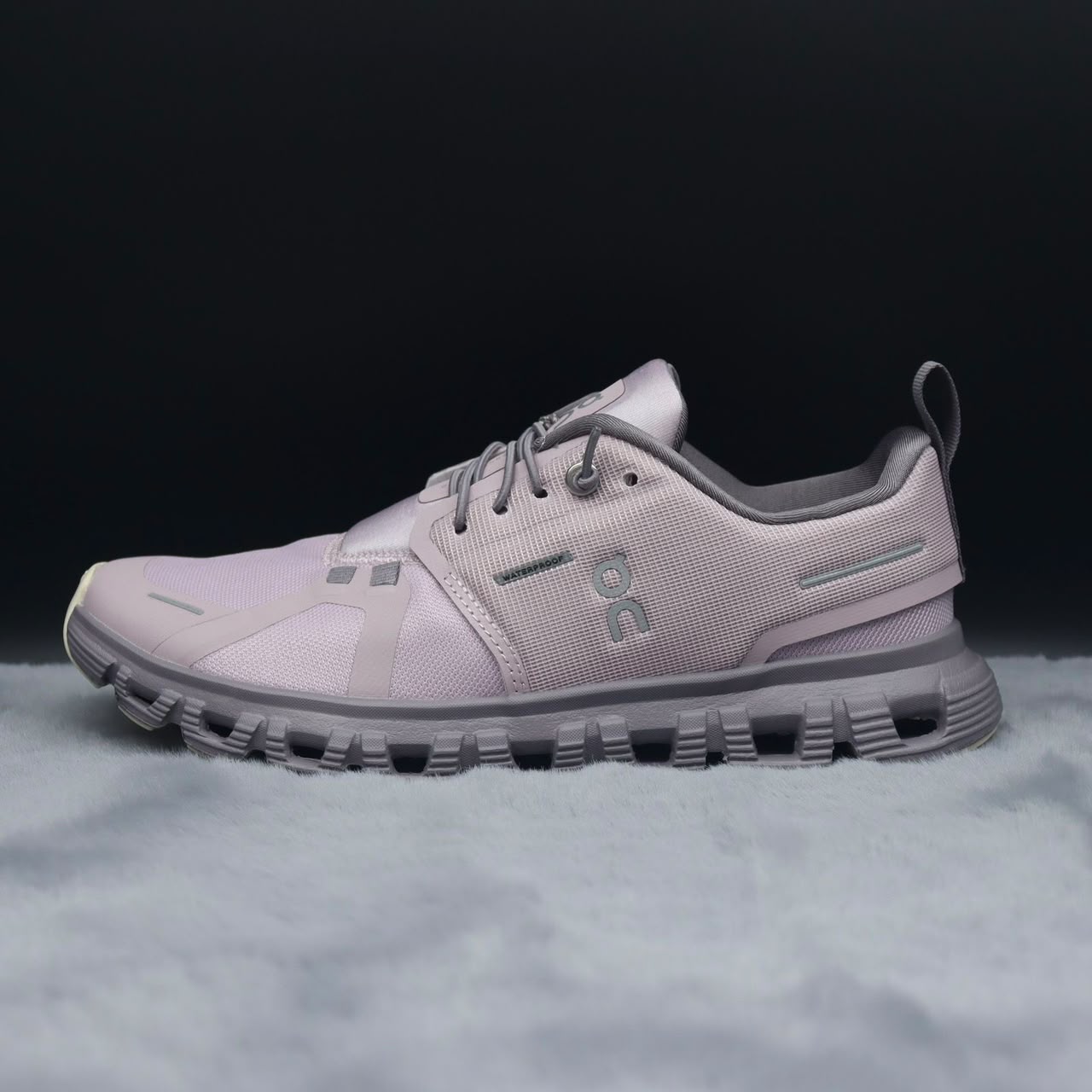 New 2026 Running Shoes Breathable Couple Non-Slip Sneakers Mesh Off-road Shoes