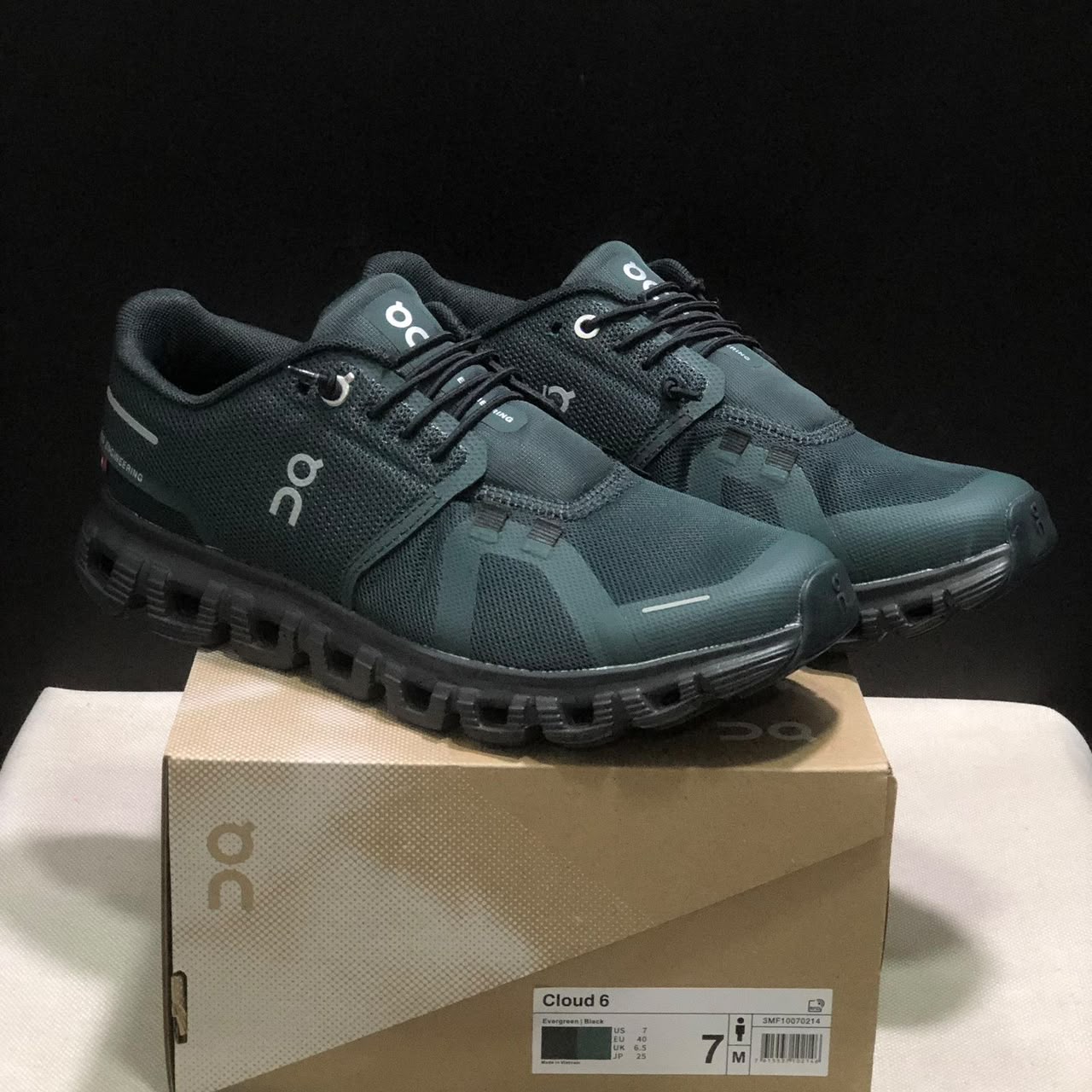 New 2026 Running Shoes Breathable Couple Non-Slip Sneakers Mesh Off-road Shoes