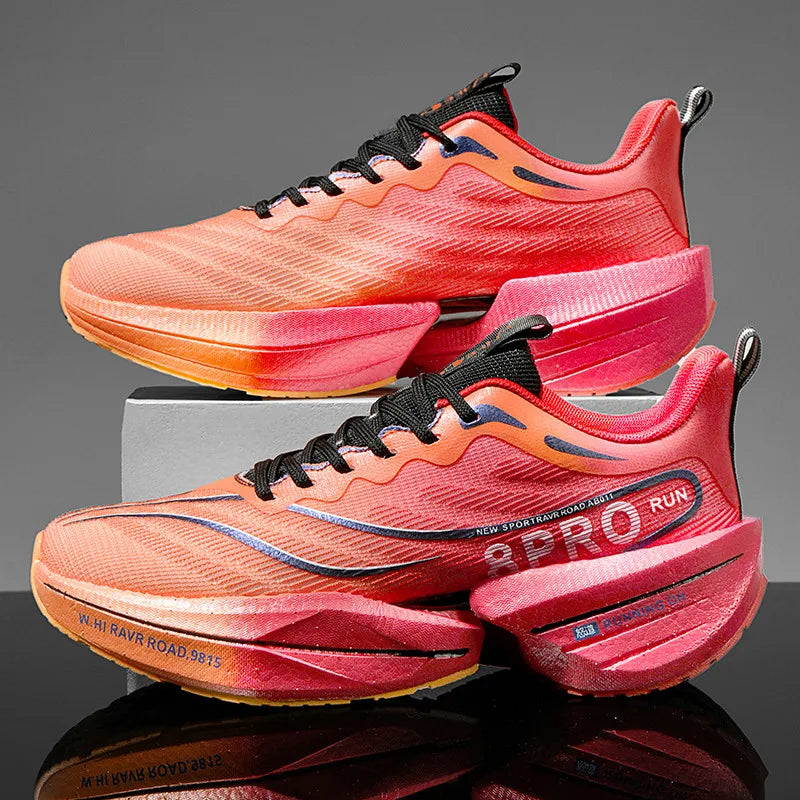 New Carbon Plate Sneakers Outdoor Soft Sole Mesh Sports Shoes Running Shoes Light Anti-Slip Casual Couple Tennis Shoes