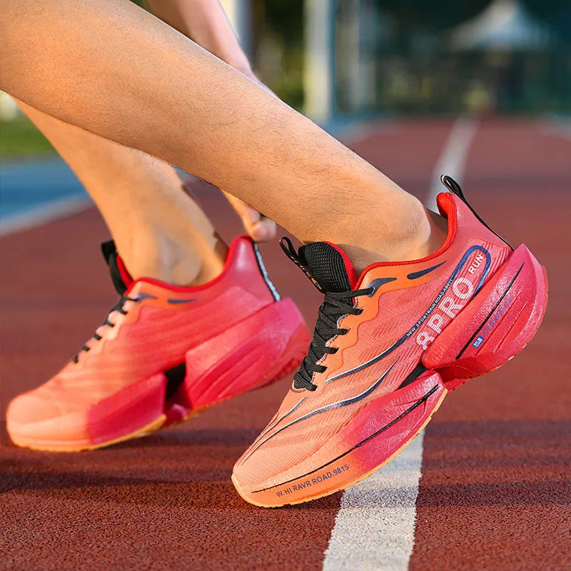 New Carbon Plate Sneakers Outdoor Soft Sole Mesh Sports Shoes Running Shoes Light Anti-Slip Casual Couple Tennis Shoes
