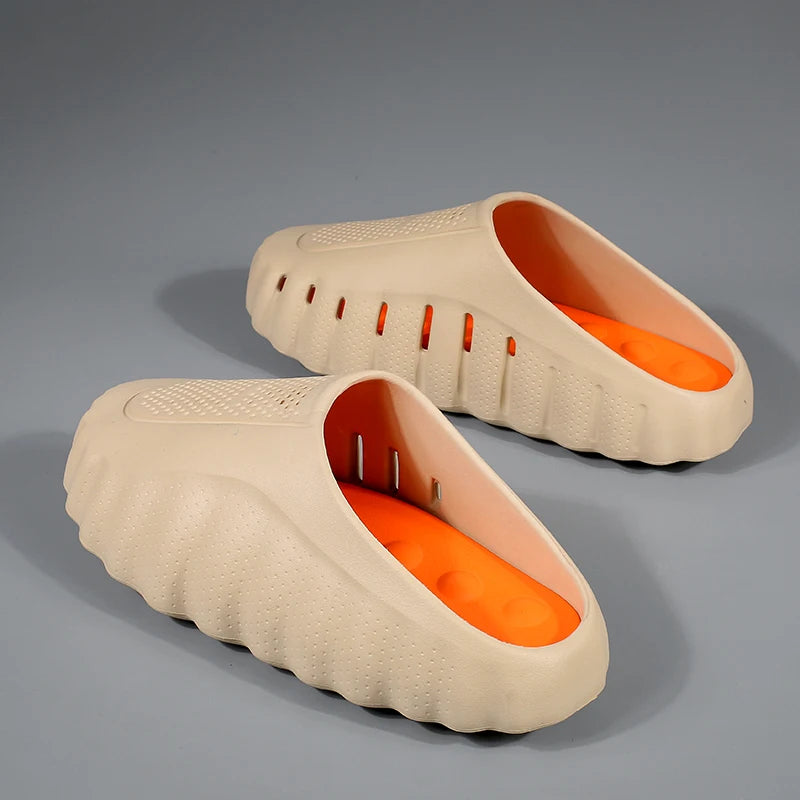New Slippers Outdoor Soft Thick Sole Slides Breathable Sandals Non-Slip Bathroom Slippers Lightweight Summer Beach Sandals
