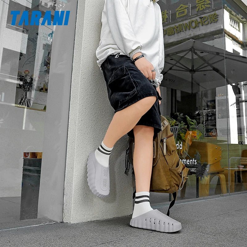 New Lightweight Breathable Outdoor Casual Slippers Women's Summer Soft EVA Slides Female Male Couples Outdoor Street Sandals