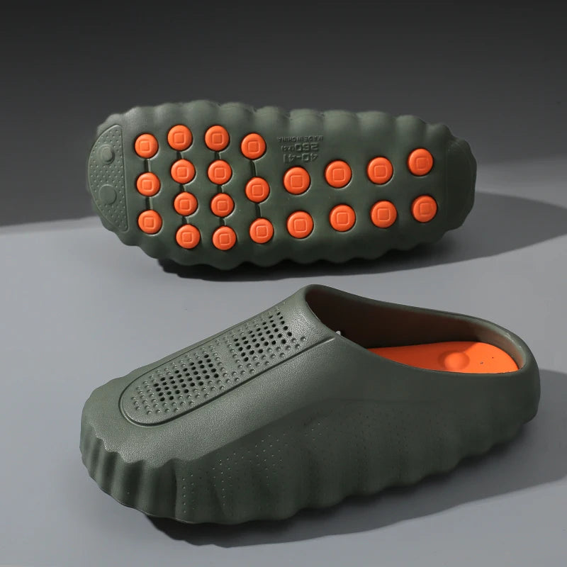 New Slippers Outdoor Soft Thick Sole Slides Breathable Sandals Non-Slip Bathroom Slippers Lightweight Summer Beach Sandals
