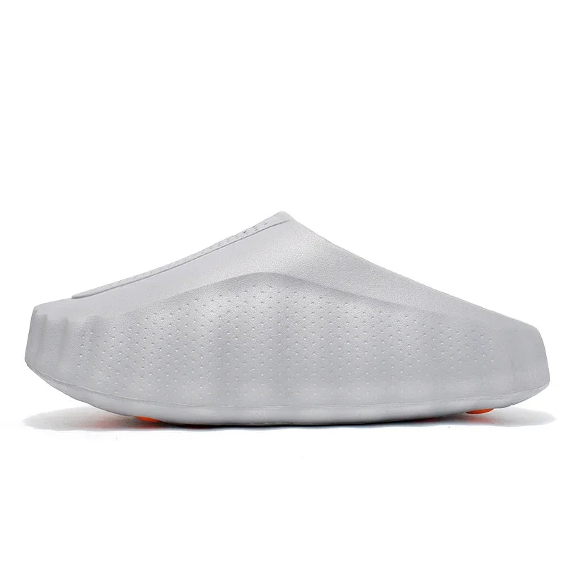 New Lightweight Breathable Outdoor Casual Slippers Women's Summer Soft EVA Slides Female Male Couples Outdoor Street Sandals