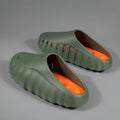 New Slippers Outdoor Soft Thick Sole Slides Breathable Sandals Non-Slip Bathroom Slippers Lightweight Summer Beach Sandals