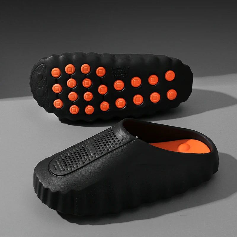 New Slippers Outdoor Soft Thick Sole Slides Breathable Sandals Non-Slip Bathroom Slippers Lightweight Summer Beach Sandals