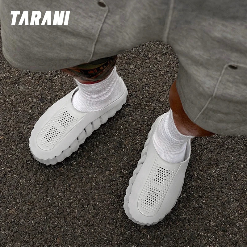 New Lightweight Breathable Outdoor Casual Slippers Women's Summer Soft EVA Slides Female Male Couples Outdoor Street Sandals